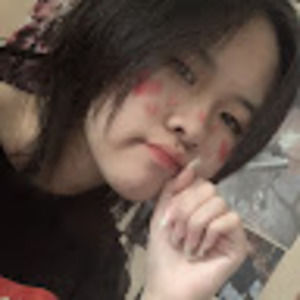 Meet your Posher, Yvetti_